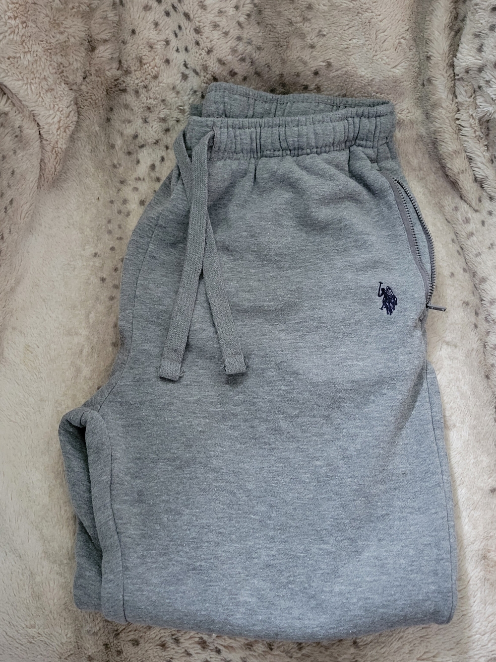 U.S. Polo Assn. Men's Gray Sweatpants with Logo